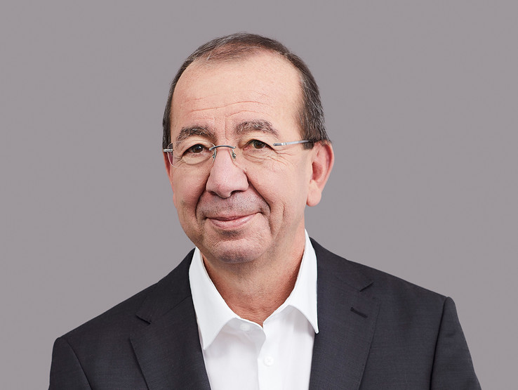 Haluk Menderes Haluk Menderes, výkonný ředitel firmy EPLAN.